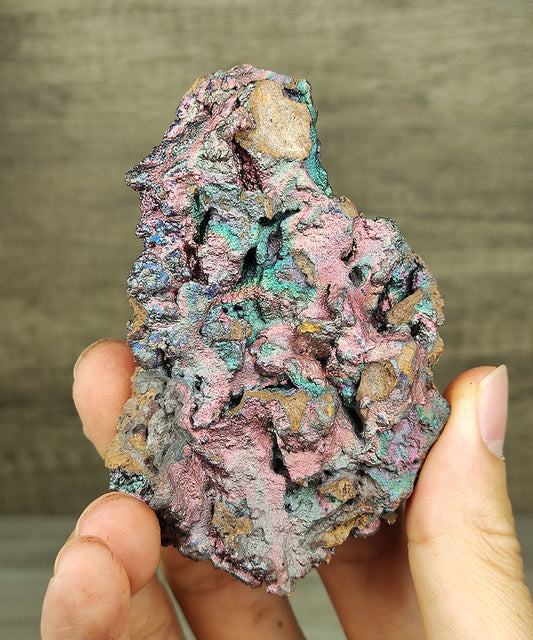| Top premium rare Iridescent Goethite, Turgite, Hematite, Iridescent | COLOUR: Pink,Green | 100% natural color |
