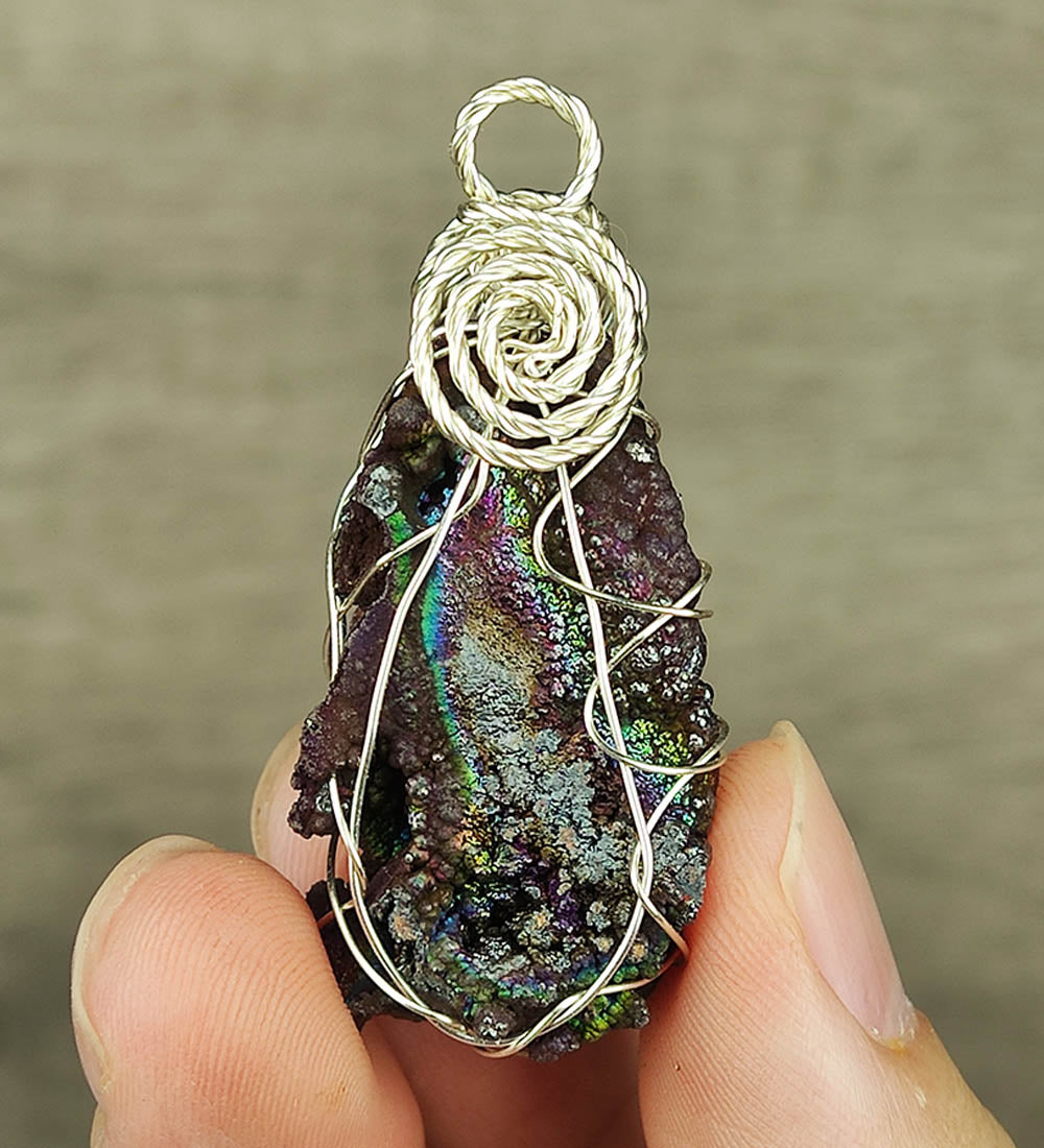| Goethite Pendant Copper Wire Wrapped Gemstone Pendant | COLOUR: Rainbow, Pink,Purple | 100% natural color |