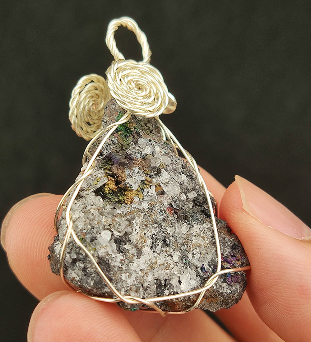 | Goethite Pendant Copper Wire Wrapped Gemstone Pendant | COLOUR: Turgite with White Quartz Crystal| 100% natural color |