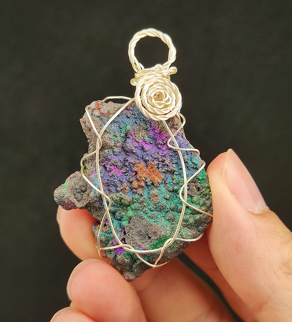 | Goethite Pendant Copper Wire Wrapped Gemstone Pendant | COLOUR: Green ,Purple, Red, Turgite with White Quartz,Crystal| 100% natural color |