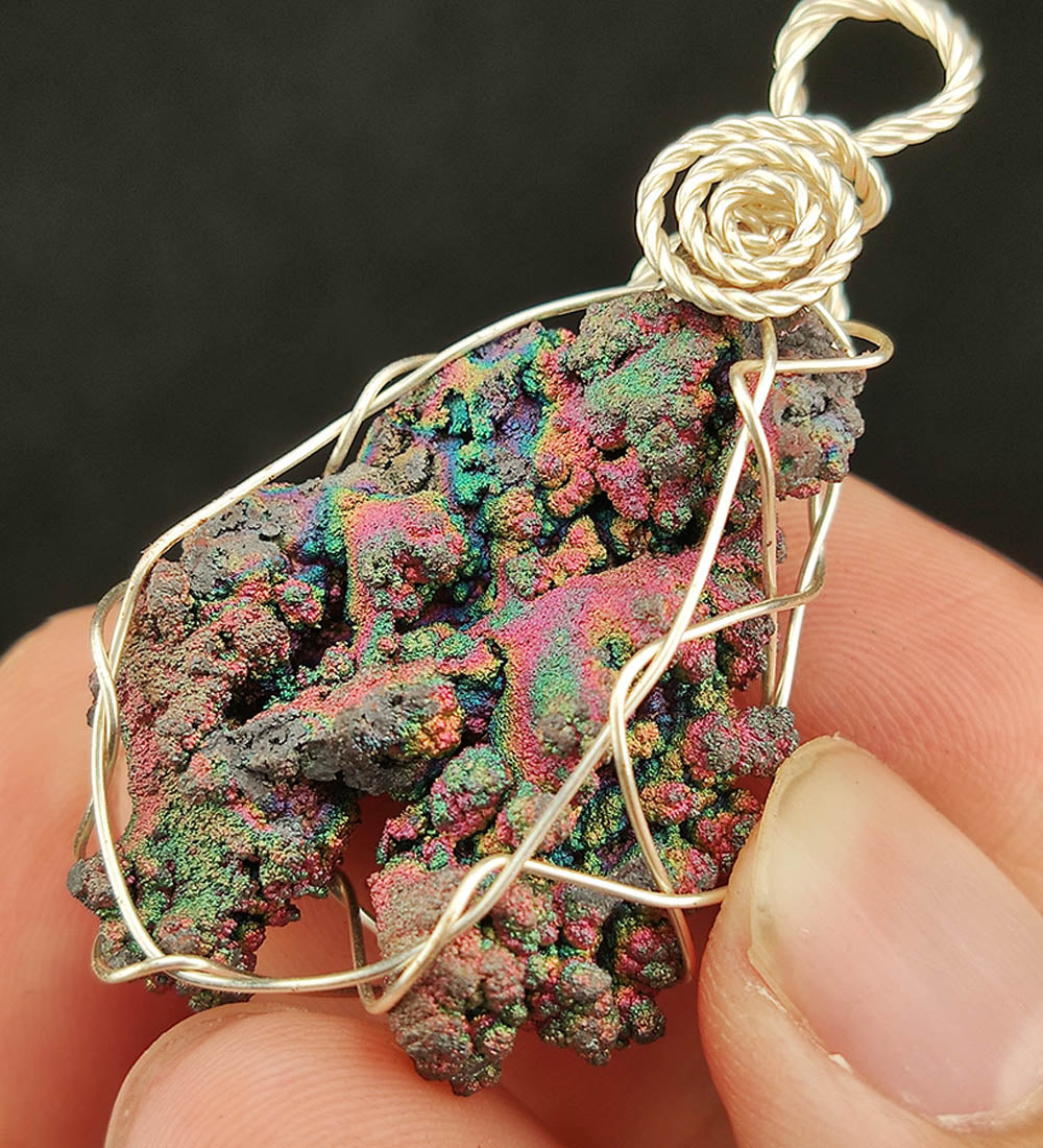 | Goethite Pendant Copper Wire Wrapped Gemstone Pendant | COLOUR: Gold, Pink, Green | 100% natural color |