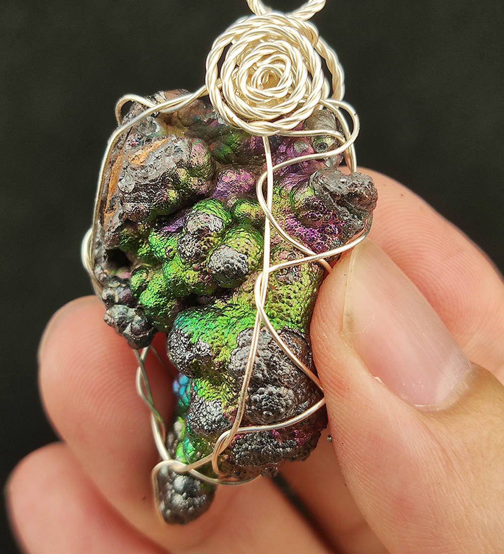 | Goethite Pendant Copper Wire Wrapped Gemstone Pendant | COLOUR: Gold, Blue, Silver, Green | 100% natural color |