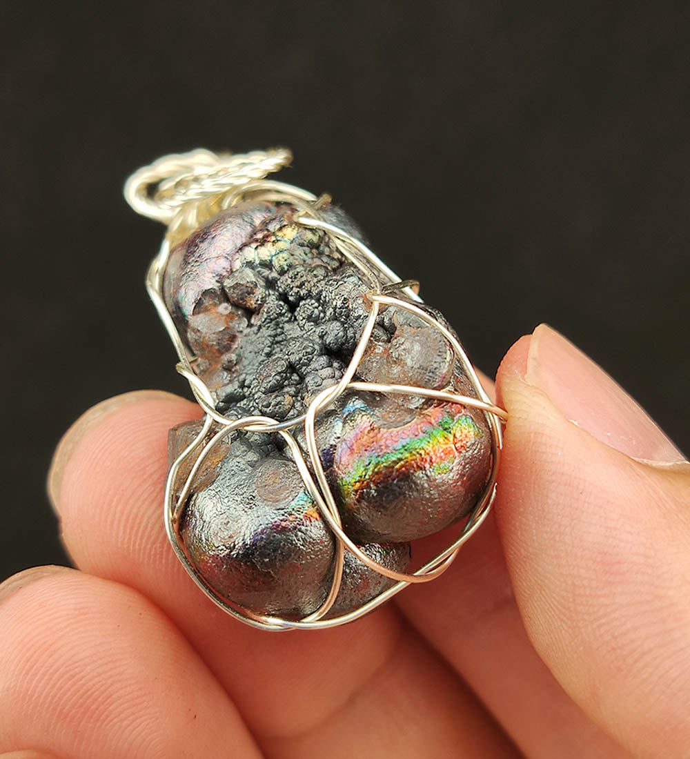 | Goethite Pendant Copper Wire Wrapped Gemstone Pendant | COLOUR: Rainbow, Silver, Red | 100% natural color |