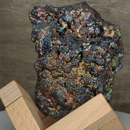 | Top premium rare Iridescent Goethite, Turgite, Hematite, Iridescent | COLOUR: Gold,Pink | 100% natural color |