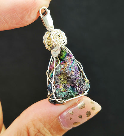 | Mini pendant | Goethite Pendant Copper Wire Wrapped Gemstone Pendant | COLOUR:Rainbow | 100% natural color |