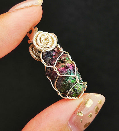 | Mini pendant | Goethite Pendant Copper Wire Wrapped Gemstone Pendant | COLOUR: Purple x Green | 100% natural color |