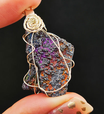 | Mini pendant | Goethite Pendant Copper Wire Wrapped Gemstone Pendant | COLOUR: Pink purple x orange | 100% natural color |