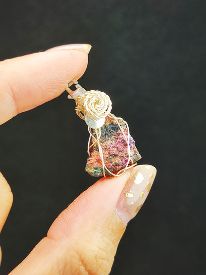 | Mini pendant | Goethite Pendant Copper Wire Wrapped Gemstone Pendant | COLOUR: orange | 100% natural color |