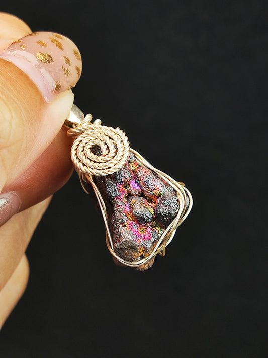 | Mini pendant | Goethite Pendant Copper Wire Wrapped Gemstone Pendant | COLOUR: Pink x Silver | 100% natural color |