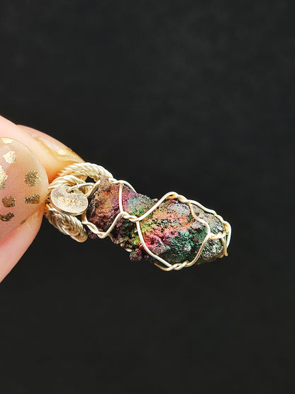 | Mini pendant | Goethite Pendant Copper Wire Wrapped Gemstone Pendant | COLOUR: Purple x Green | 100% natural color |