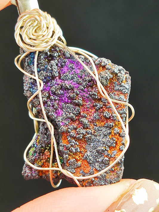 | Mini pendant | Goethite Pendant Copper Wire Wrapped Gemstone Pendant | COLOUR: Pink purple x orange | 100% natural color |