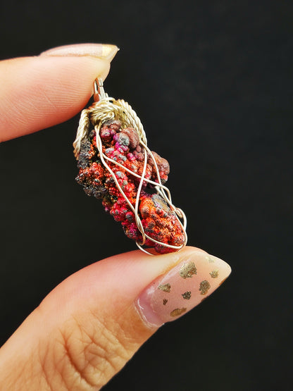 | Mini pendant | Goethite Pendant Copper Wire Wrapped Gemstone Pendant | COLOUR: Pink | 100% natural color |