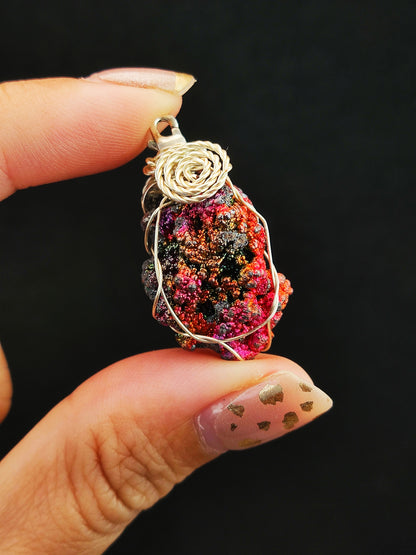 | Mini pendant | Goethite Pendant Copper Wire Wrapped Gemstone Pendant | COLOUR: Pink | 100% natural color |