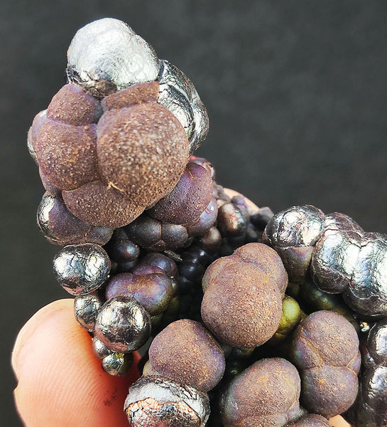 | Top premium rare Iridescent Goethite, Turgite, Hematite, Iridescent | COLOUR: Green, Silver | 100% natural color |