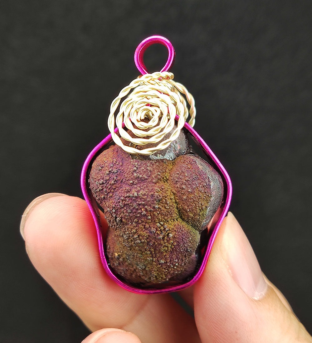 | Brand New Accessories | Goethite Pendant Copper Wire Wrapped Gemstone Pendant | COLOUR: Red | 100% natural color |