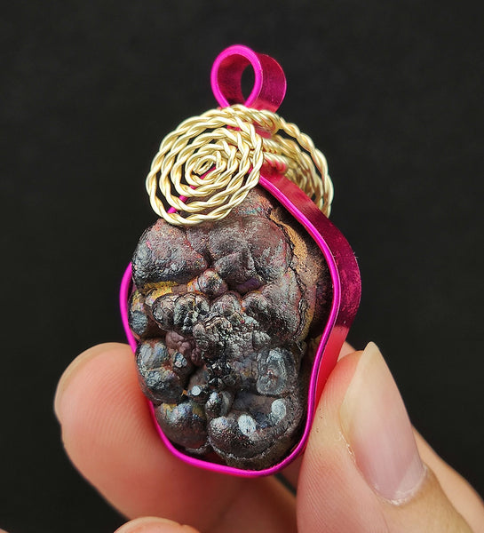 | Brand New Accessories | Goethite Pendant Copper Wire Wrapped Gemstone Pendant | COLOUR: Red | 100% natural color |