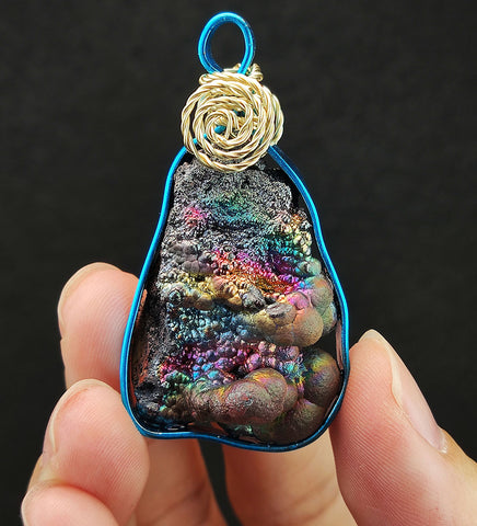 | Brand New Accessories | Goethite Pendant Copper Wire Wrapped Gemstone Pendant | COLOUR: Rainbow | 100% natural color |