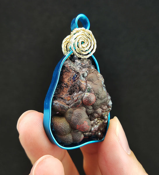 | Brand New Accessories | Goethite Pendant Copper Wire Wrapped Gemstone Pendant | COLOUR: Rainbow | 100% natural color |