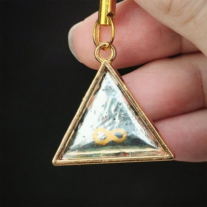 Destiny Starlight Pendant(Triangle Shape)
Pure Natural Malaysian Leklai | Grand Buddha Bead · Buddha Pillar Transformation Pendant
Lucky Number Random Pairing | One-of-a-Kind Collector's Piece
