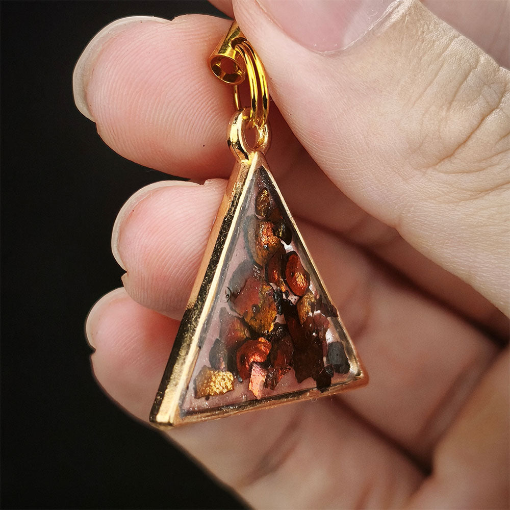 Destiny Starlight Pendant(Triangle Shape)
Pure Natural Malaysian Leklai | Grand Buddha Bead · Buddha Pillar Transformation Pendant
Lucky Number Random Pairing | One-of-a-Kind Collector's Piece