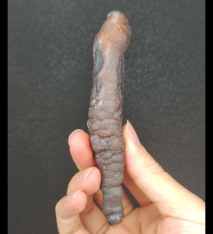 11cm 亞嚕家大佛柱 | 老料純銀顯色 | 圓頭實力派膽料 | 強效屏蔽小人、去黑氣與定心守護 | 能量權杖擺件 | 馬來西亞力泥