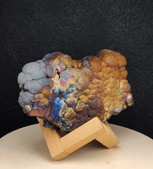 Goethite shape similar：Fish | Big decoration| Top premium rare Iridescent Goethite, Turgite, Hematite, Iridescent | COLOUR: Blue, Silver| 100% natural color |