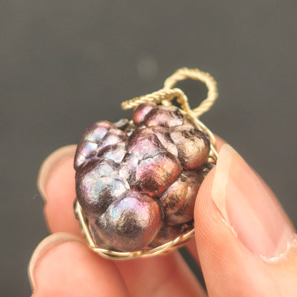 大佛珠力泥活石 | 珍藏老礦能量吊墜 (約 2x2cm) | 強大能量核心與氣場守護 | 淨化負能量、招財招貴人 | 馬來西亞天然力泥