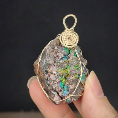 Diamond Sparkle Leklai | Energy Pendant (Approx. 4x3cm) | Brilliant Refraction & Crystalline Symbiosis | Purifying Aura, Attracting Wealth & Benefactors | Natural Malaysia Living Stone