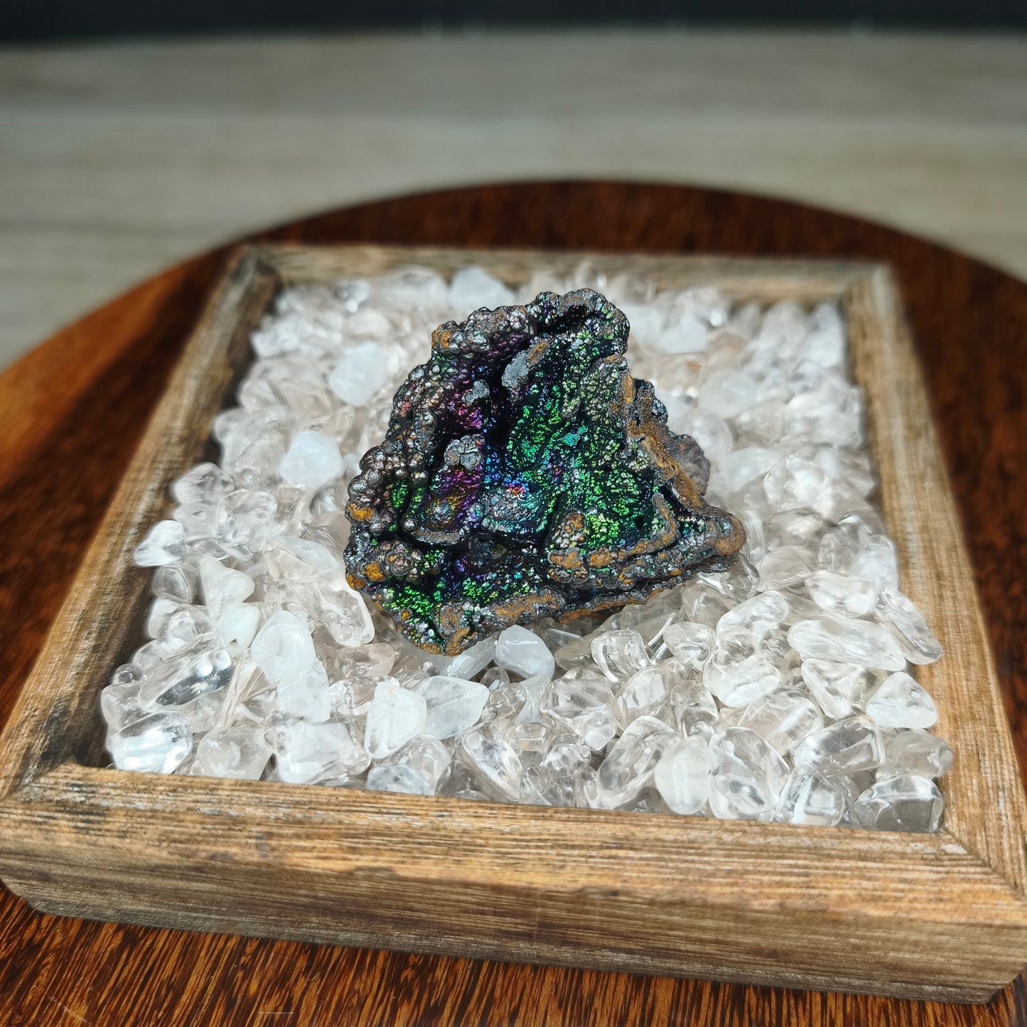 七彩力泥活石 | 能量原石擺件 (約 4.5x4cm) | 全效氣場守護與空間淨化 | 招財招貴人、多維好運吸引 | 馬來西亞天然力泥