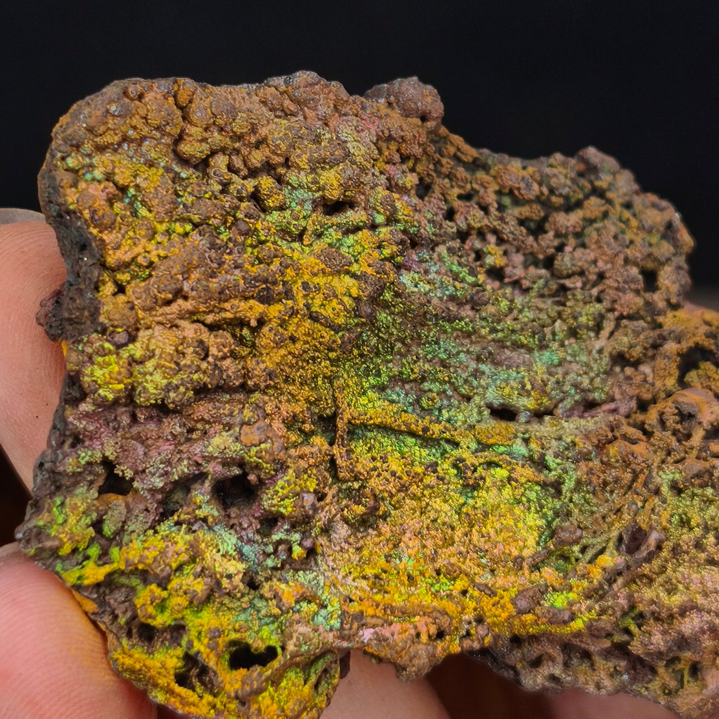 [Premium] Rainbow Leklai Specimen | Golden & Green Manifestation | Career Pioneering & Wealth Anchor