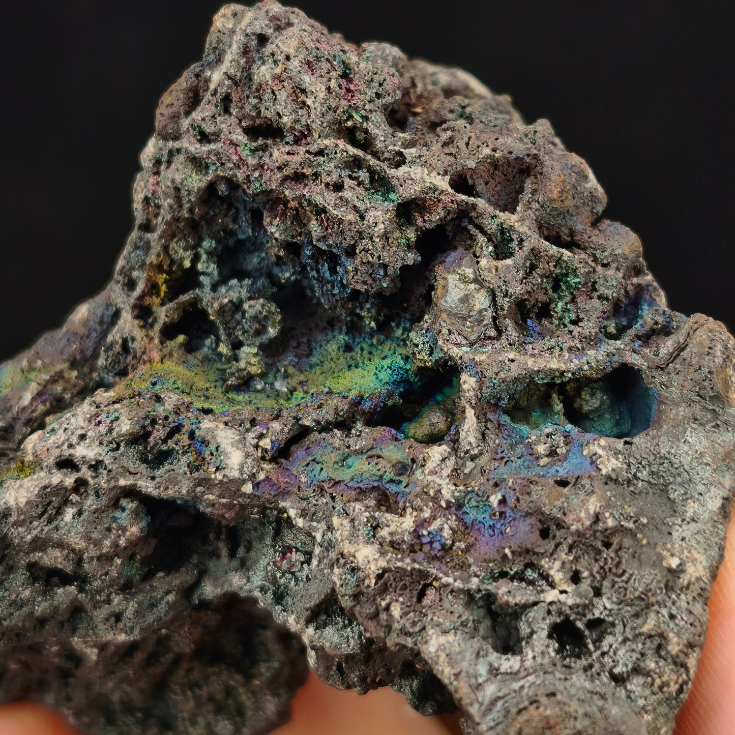 "Premium" Diamond Series Giant Bead | Stable Mountain Formation | Rare Green, Purple, and Blue Tri-Color Bloom | Malaysia Leklai
