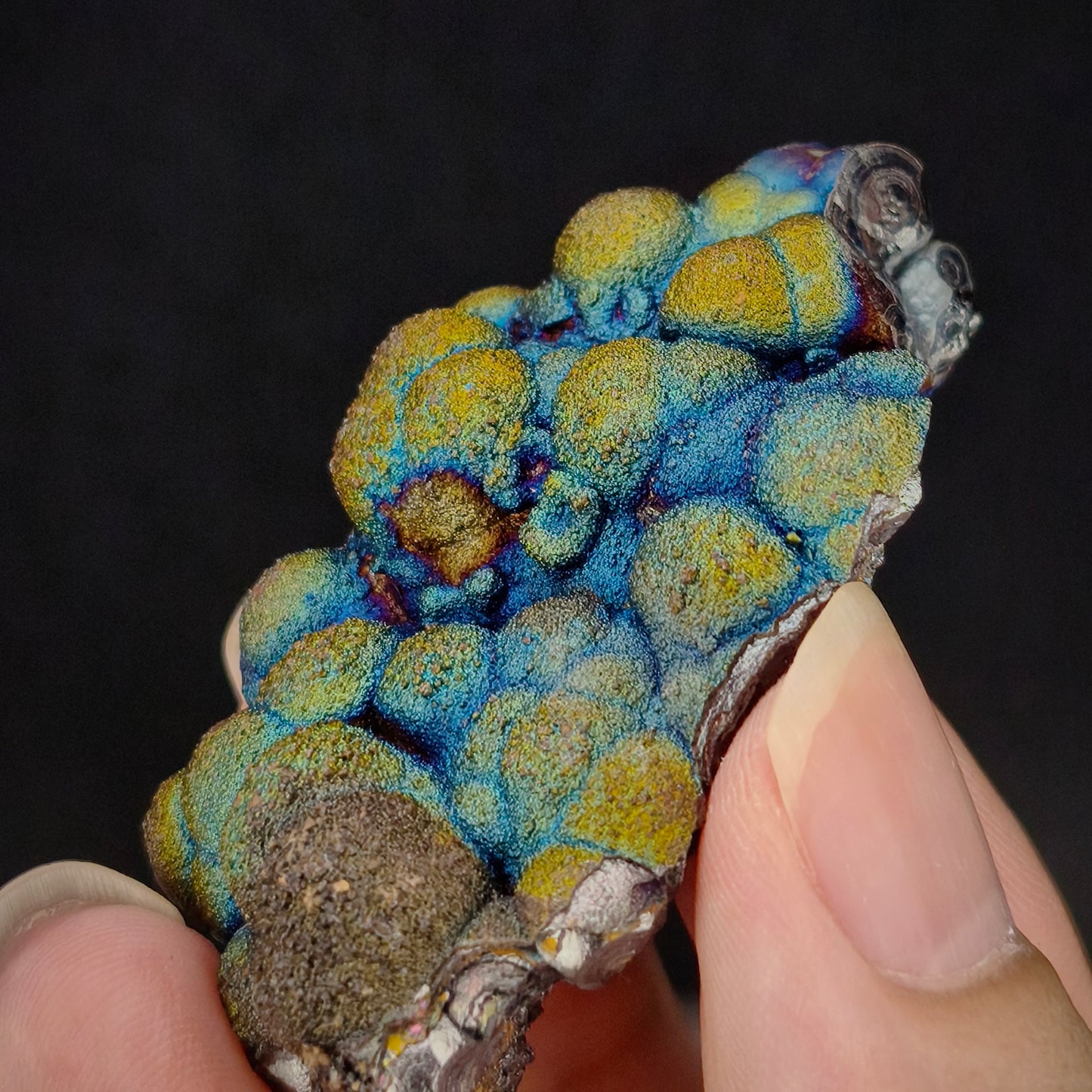 收藏級大佛珠｜出彩色的姥姥老礦｜綠藍銀三色｜力泥活石｜Leklai Iridescent Goethite ｜HARUKA