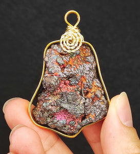 | Brand New Accessories | Goethite Pendant Copper Wire Wrapped Gemstone Pendant | COLOUR:  Orange, Pink, Silver | 100% natural color |