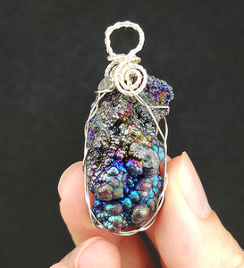 | Goethite Pendant Copper Wire Wrapped Gemstone Pendant | COLOUR: Silver, blue | 100% natural color |