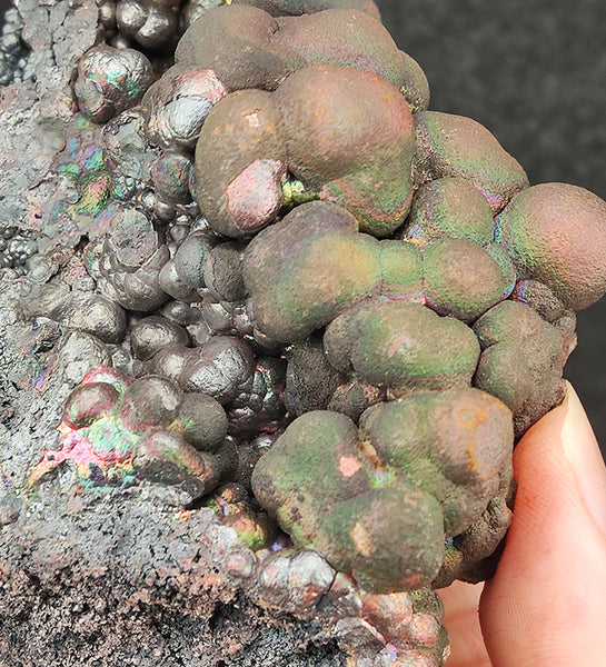 | Top premium rare Iridescent Goethite, Turgite, Hematite, Iridescent | COLOUR: Green, Silver | 100% natural color |