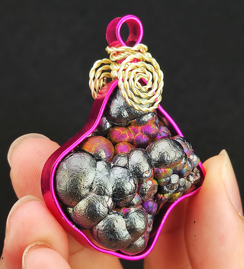 | Brand New Accessories | Goethite Pendant Copper Wire Wrapped Gemstone Pendant | COLOUR:  Red, Sliver, Purple | 100% natural color |