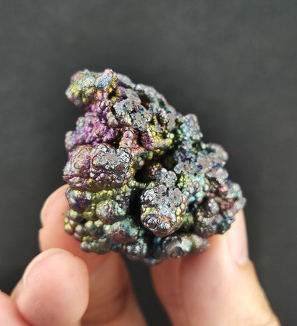 顶级 | 粉红色菩提珠活石原石 | 爆色之最：极稀有全粉红显化 | 强力提升人缘贵人运、情绪疗愈与温柔能量守护 | 马来西亚力泥