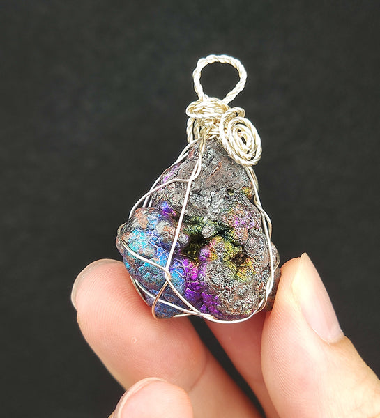 | Goethite Pendant Copper Wire Wrapped Gemstone Pendant | COLOUR: Purple blue| 100% natural color |