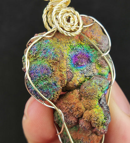 | 收藏級 | 金色財眼 七彩力泥吊墜 | 罕見金綠藍三色爆彩 | 頂級招財與事業守護重寶 | 可轉配成鎖匙扣 | 馬來西亞 純天然力泥