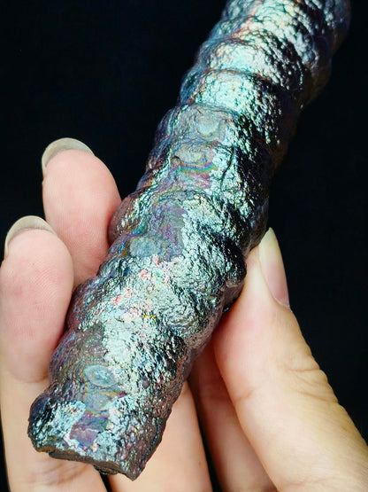 Natural Stylish Silver and Pink Leklai Bodhi Pillar (10.5cm). Featuring high directional focus for powerful wealth attraction, clearing deceptive people, and boosting love and career. Raw by HARUKA.