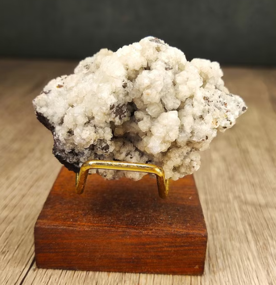 Premium Crystal Cluster Leklai | Rare Cluster-Form Living Stone (Approx. 6x4x4cm) | Powerful Spatial Purification, Amplified Energy Field & Multi-Dimensional Radiation | Natural Malaysia Living Stone