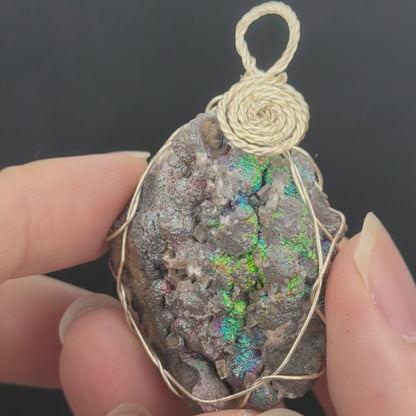 Diamond Sparkle Leklai | Energy Pendant (Approx. 4x3cm) | Brilliant Refraction & Crystalline Symbiosis | Purifying Aura, Attracting Wealth & Benefactors | Natural Malaysia Living Stone