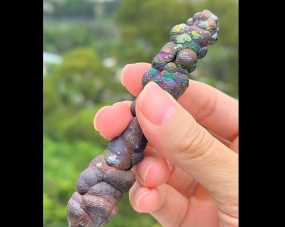 "Premium" Buddha Pillar (Shape: Contract Pen) | Rounded Energy Essence (Approx. 11*1.5cm) | Sign with the Universe: Purple, Green & Blue High-Frequency Symbiosis | Strategic Wisdom, Career Vitality & Authority Protection | Malaysia Leklai