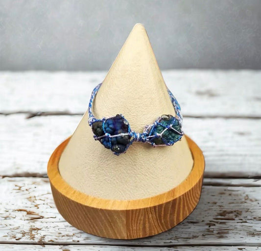 收藏級大佛珠力泥手繩 | 限定魔鬼藍 × 天藍顯色 | 靈性直覺、權威氣場與情緒平衡 | 極致稀有高頻藍調 | 馬來西亞天然能量活石