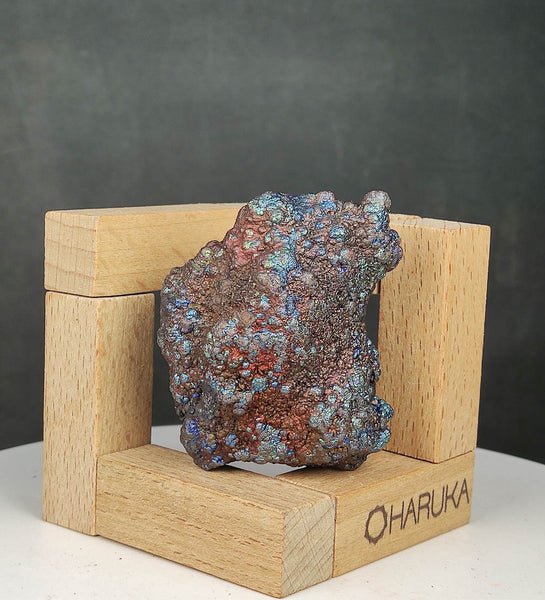 | Top premium rare Iridescent Goethite, Turgite, Hematite, Iridescent | COLOUR: Purple, Silver, Red | 100% natural color |