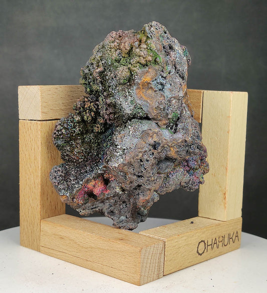 | Top premium rare Iridescent Goethite, Turgite, Hematite, Iridescent | COLOUR: Purple,Green | 100% natural color |