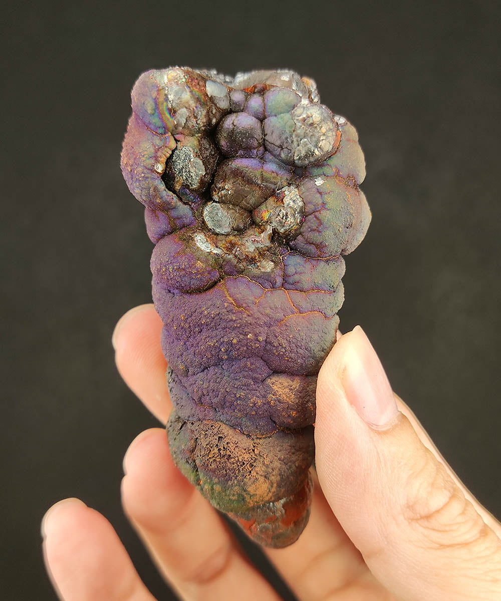 | Goethite Pillar(8cm) | Top premium rare Iridescent Goethite, Turgite, Hematite, Iridescent | COLOUR: Gold | 100% natural color |