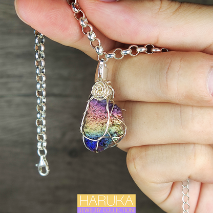 [Elite Crystal] Rainbow Leklai x Crystal Druzy Pendant | Gold & Pink Manifestation | Diamond-Grade Sparkle | Wealth & Noble Connections Charm