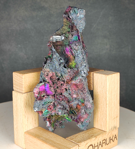 | Top premium rare Iridescent Goethite, Turgite, Hematite, Iridescent | COLOUR: Pink, Purple, green with White Quartz,Crystal | 100% natural color |