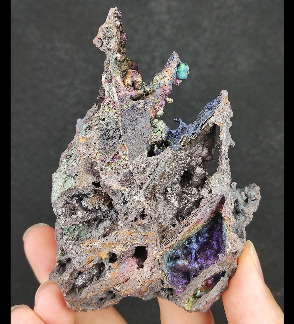 | Top premium rare Iridescent Goethite, Turgite, Hematite, Iridescent | COLOUR: Blue, Silver | 100% natural color |